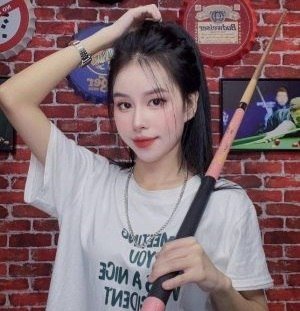 chịch em họ Thua cờ bạc chị gái cạnh bên dùng thân trả nợ